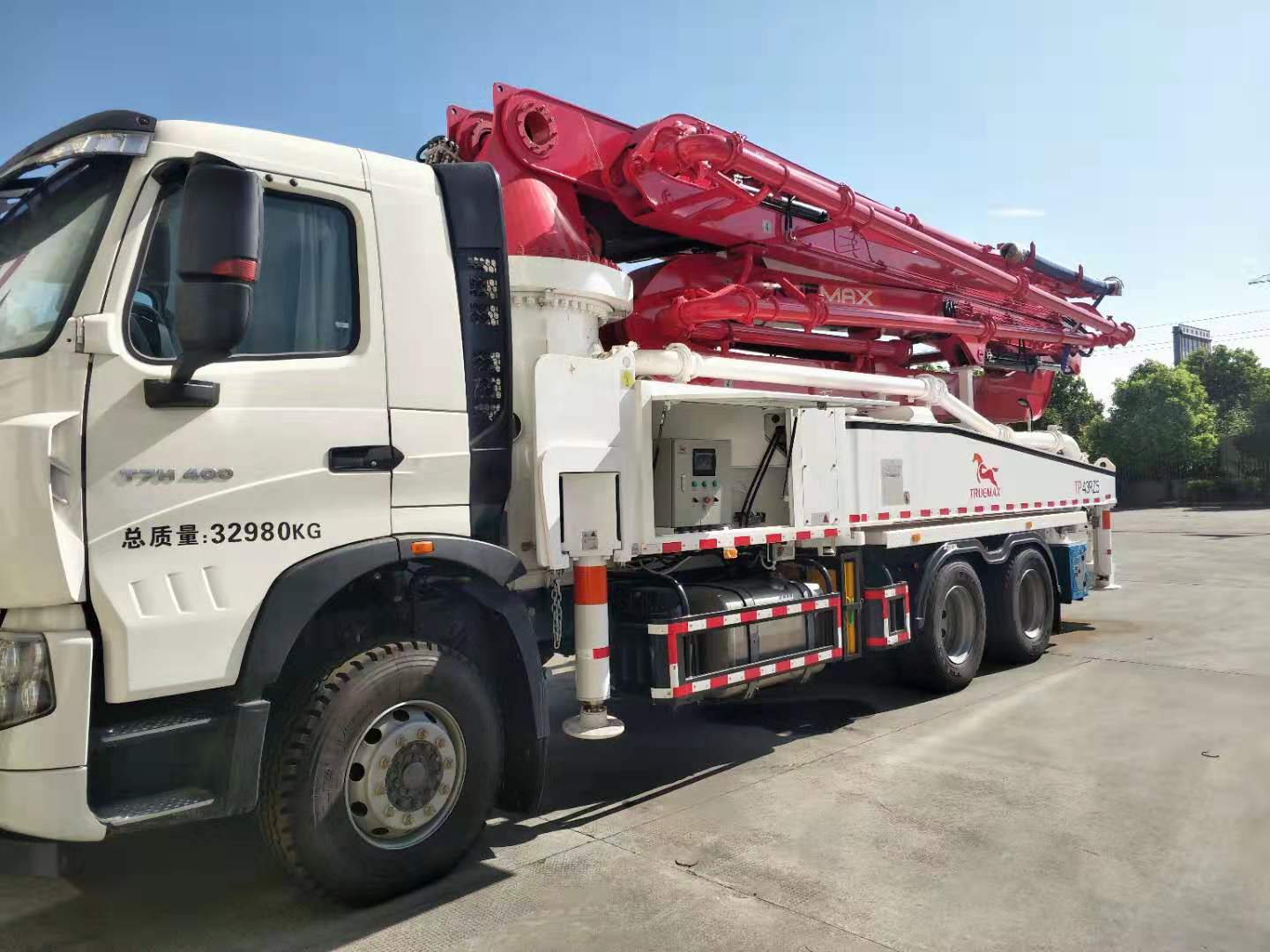 臂架泵車 臂架泵車