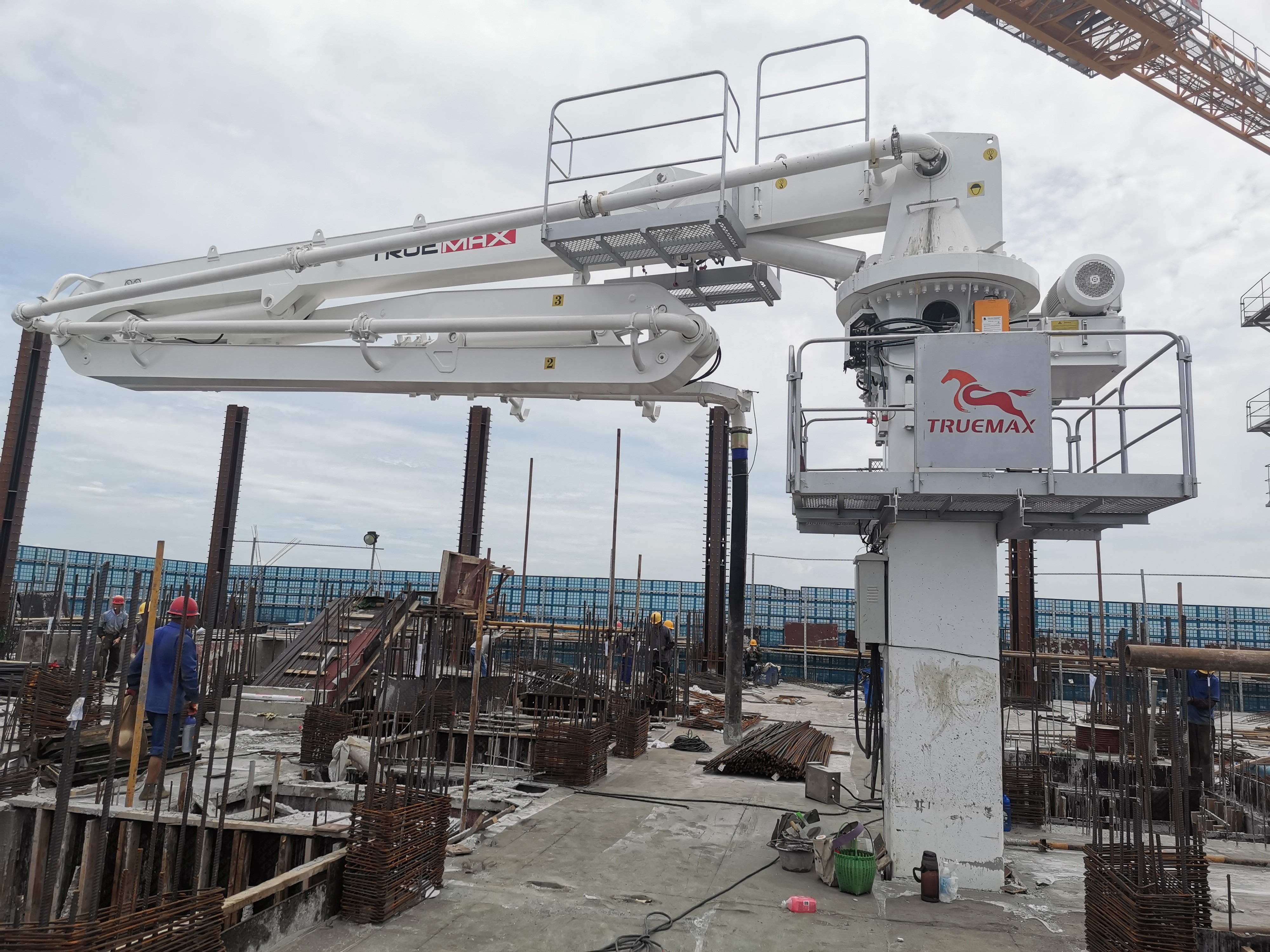 內(nèi)爬式液壓布料機 內(nèi)爬式液壓布料機