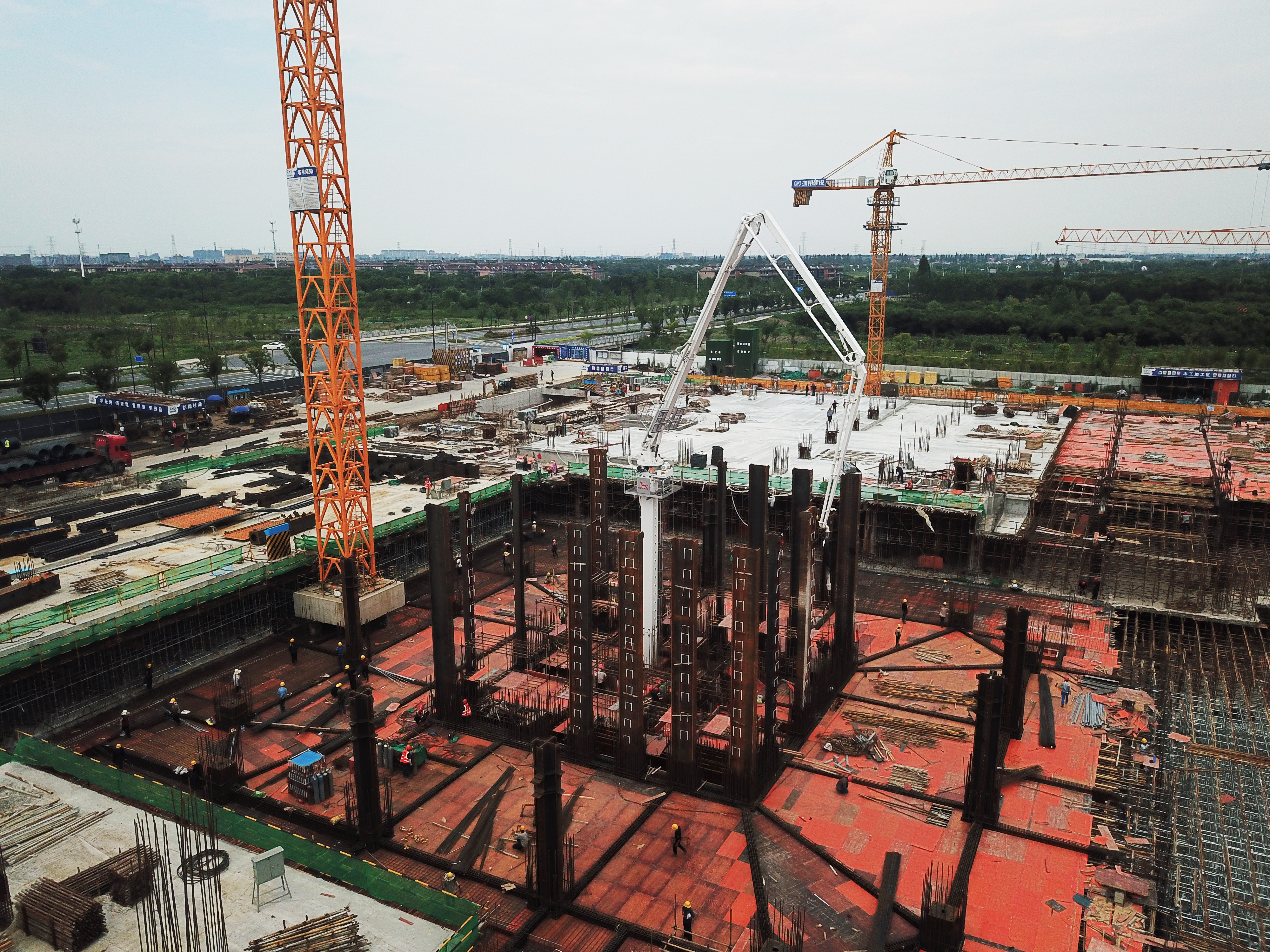 液壓布料機(jī) 液壓布料機(jī)